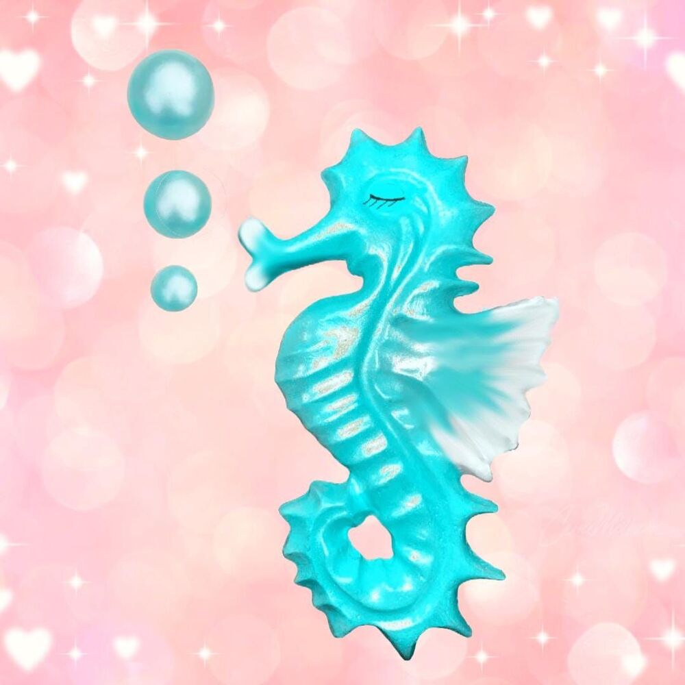 Spiny Seahorse + Bubbles RETRO Chalkware Set
